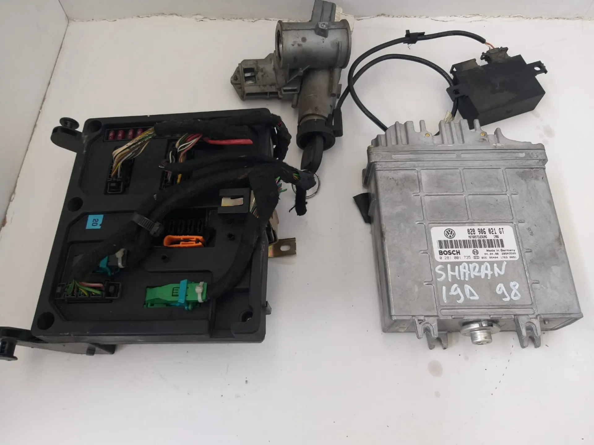 Kit centralina Volkswagen Sharan del 1998 1.9 Diesel CODICE RICAMBIO : 028906021GT