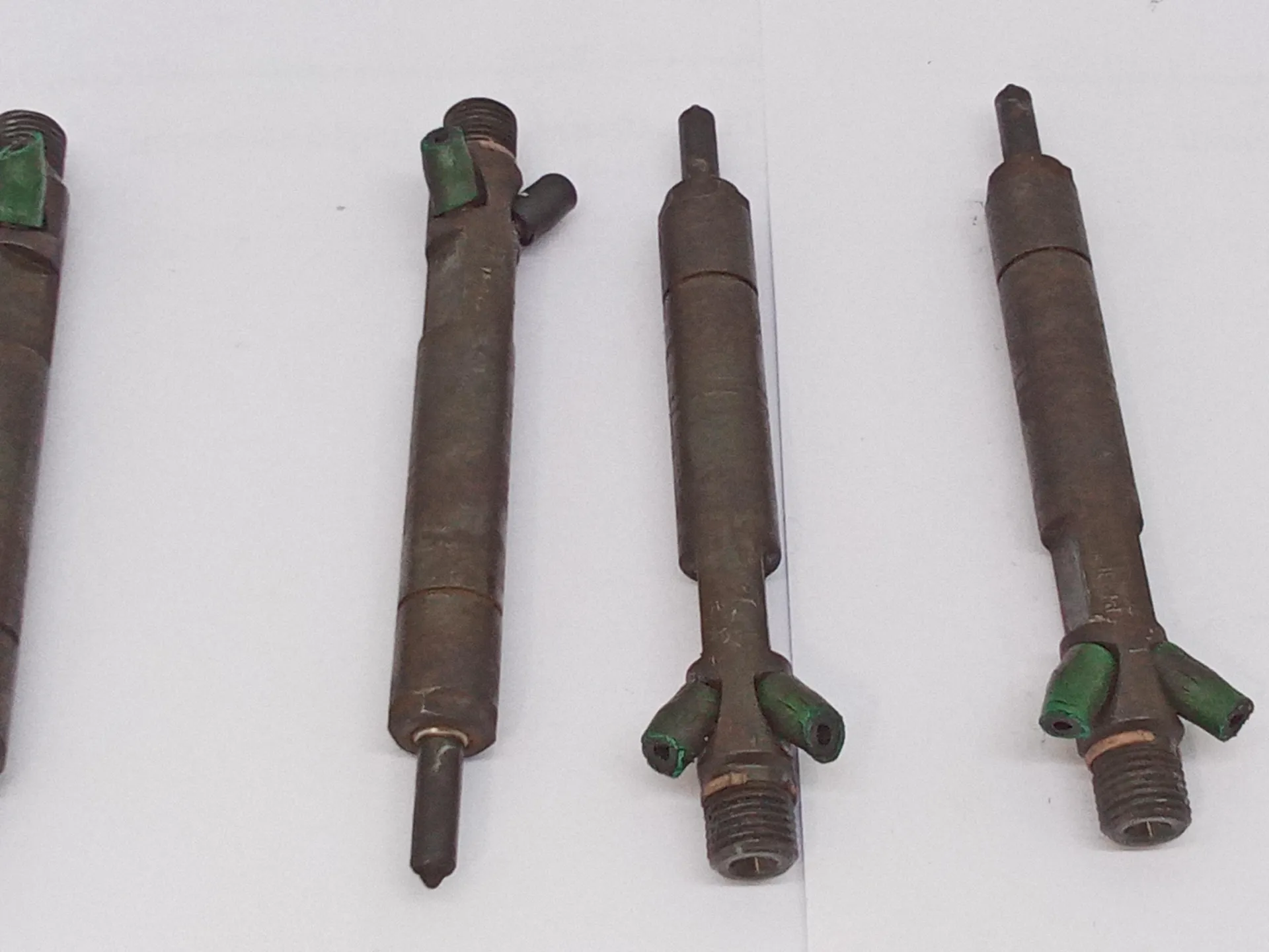 KIT INIETTORI con codice Tjbb01702d da FORD Focus Berlina 1Â° Serie 1800 Diesel (1999)