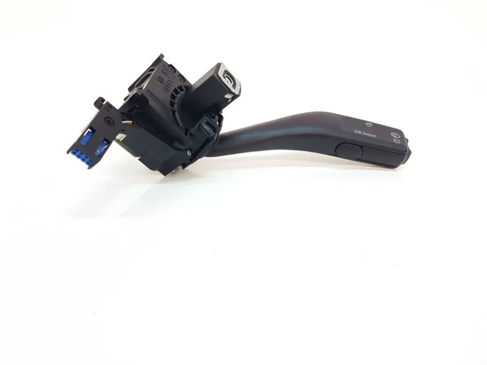 LEVA COMANDO TERGICRISTALLI con codice 1K0953519A da VOLKSWAGEN Touran 1Â° Serie 1900 Diesel 77 (2004)