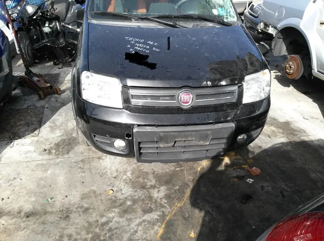 MANIGLIA ESTERNA ANTERIORE SINISTRA FIAT Panda 2Â° Serie 1200 Benzina (2009)