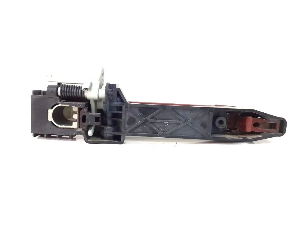 MANIGLIA ESTERNA POSTERIORE SINISTRA con codice 80611EB30B da NISSAN Qashqai 2Â° Serie 1500 Diesel 78 (2010)