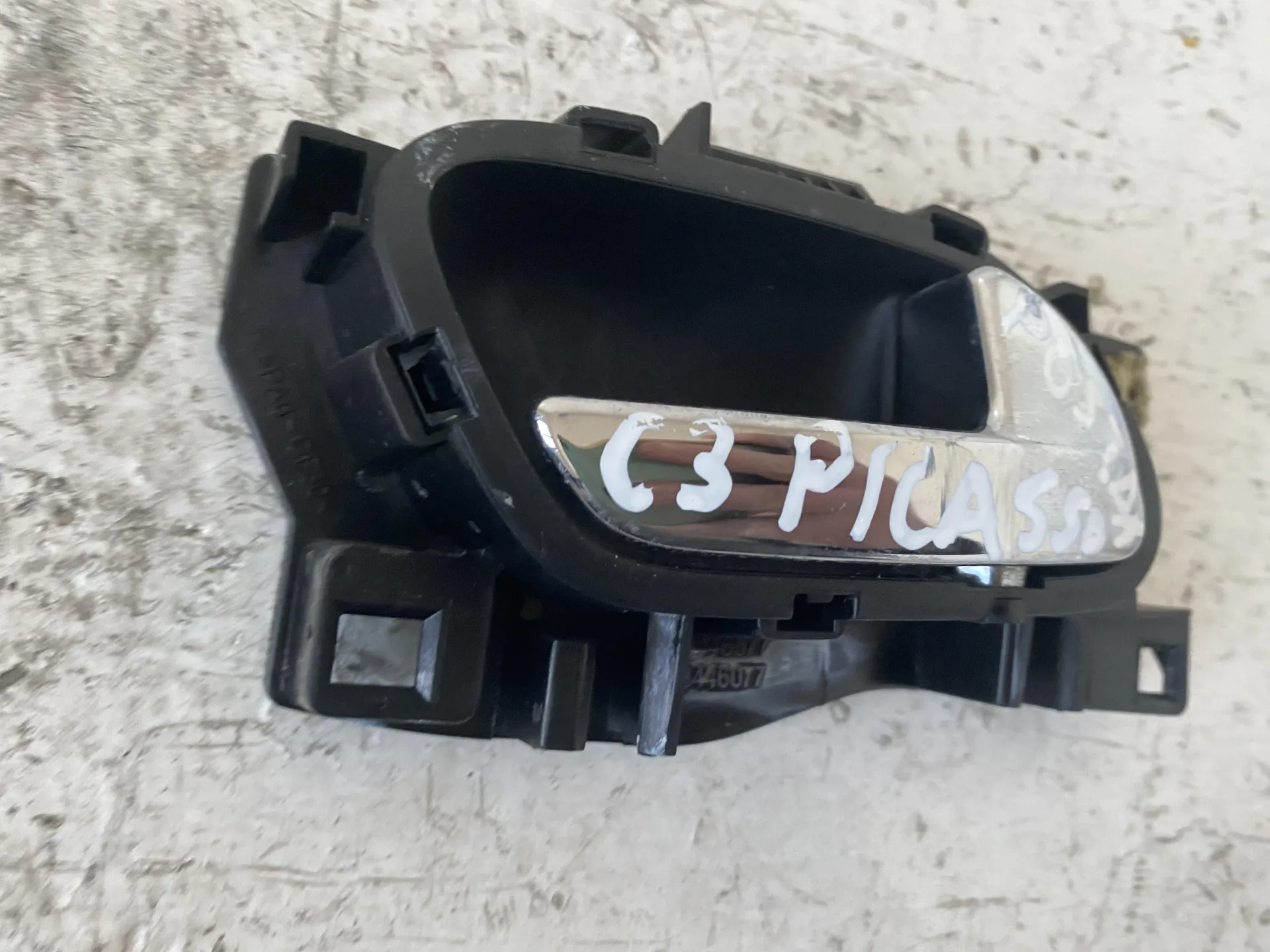MANIGLIA INTERNA POSTERIORE DESTRA CITROEN C3 Picasso (08>) 1600 Diesel (2016)