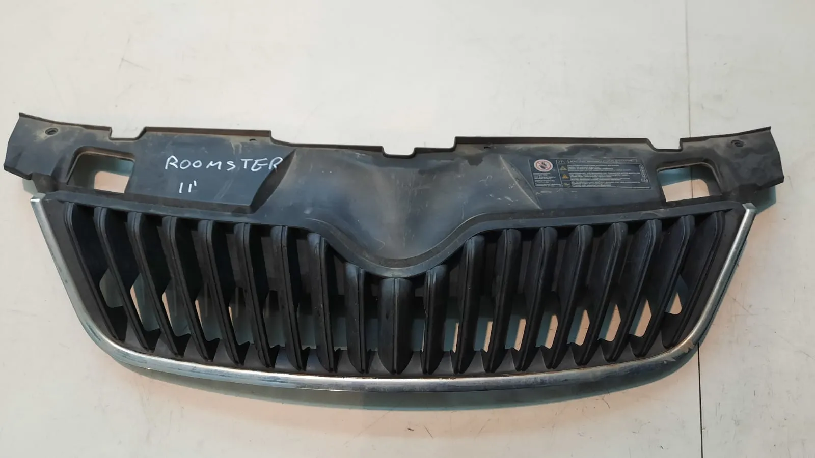 Mascherina anteriore Skoda Roomster del 2011 1.2 benzina