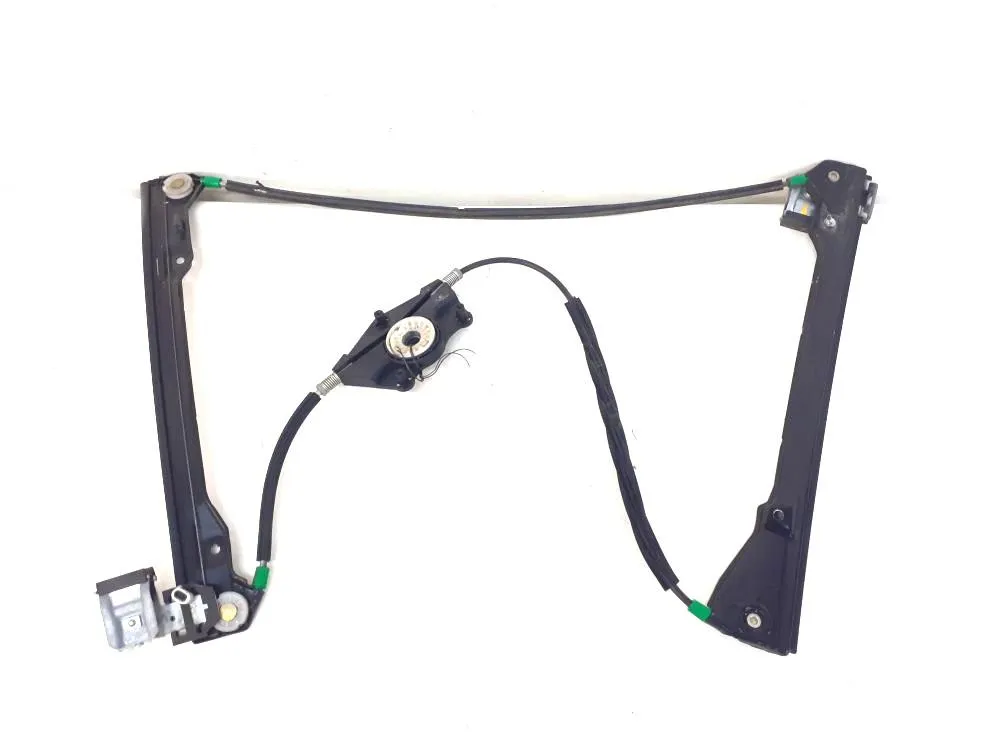 MECCANISMO ALZAVETRO ANT. SX con codice 1C0837655C da VOLKSWAGEN New Beetle 1Â° Serie 1900 Diesel 77 con codice motore BSW (2006)