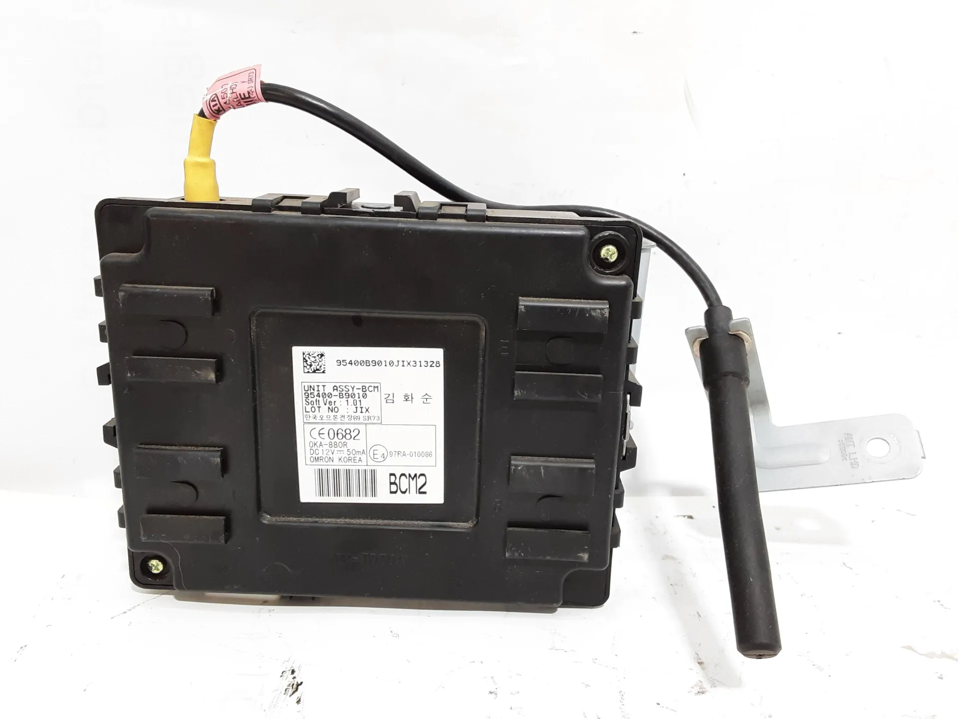 MODULO ELETTRONICO con codice 95400B9010 da HYUNDAI i10 1° Serie 1000 Benzina 51 kW / 69 CV