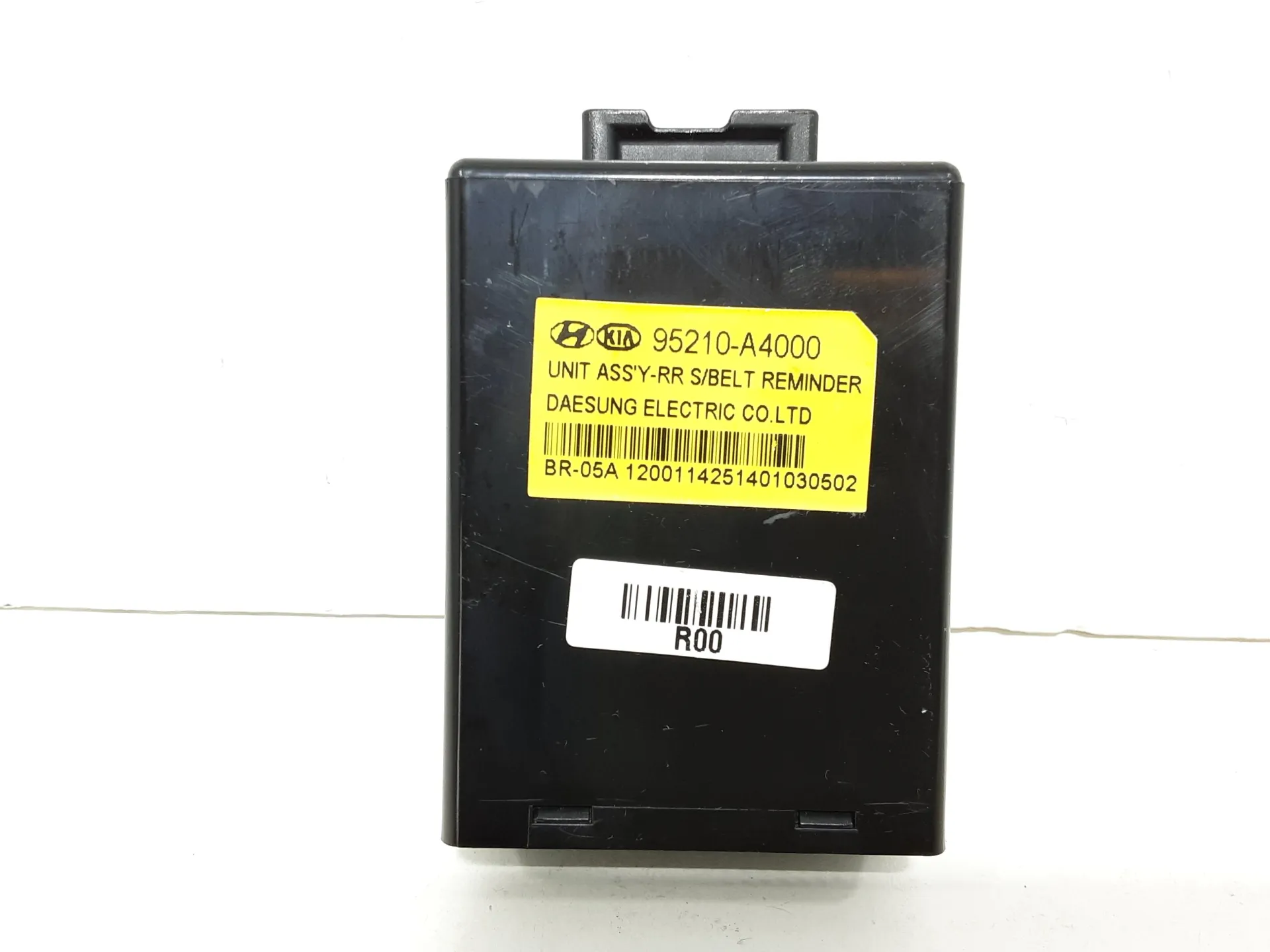 MODULO ELETTRONICO con codice 95210A4000 da KIA Carens Serie (13>18) 1700 Diesel 85 kW / 116 CV con codice motore D4FD/D4FD (2014)