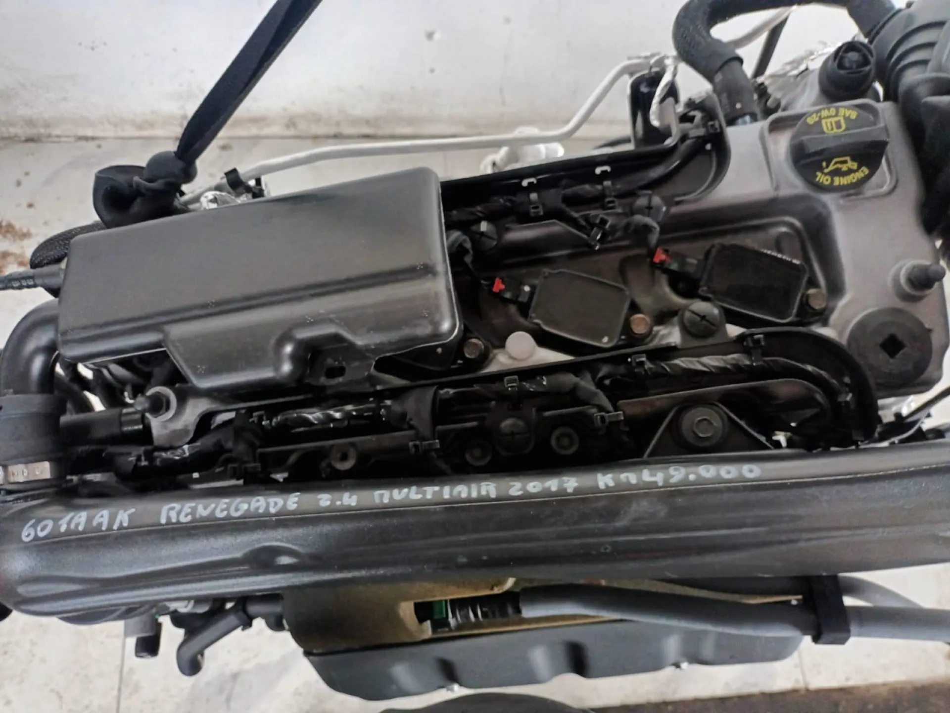 MOTORE COMPLETO con codice con codice motore 601AAK/601AAK da JEEP Renegade Serie (14>) 2400 Benzina (2017)