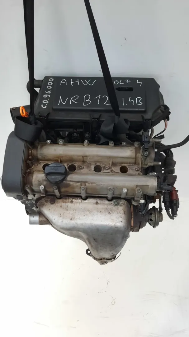 Motore Golf 4 del 2000 1.4 Benzina cod: AHW CODICE RICAMBIO : AHW