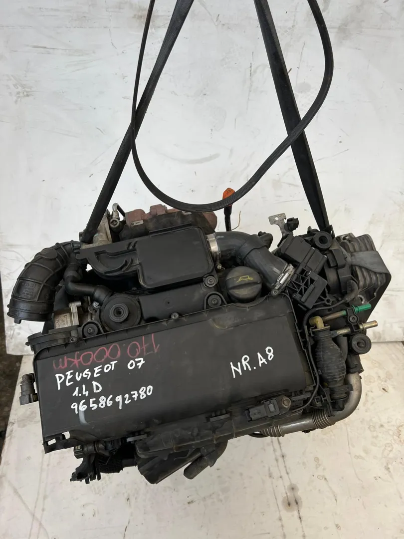 Motore Peugeot 207 1.4 D del 2007 CODICE RICAMBIO : 8HZ