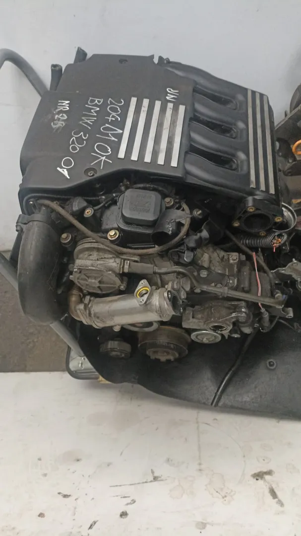 Motore semicompleto BMW 320 2.0 D del 2001 CODICE RICAMBIO : 204D1