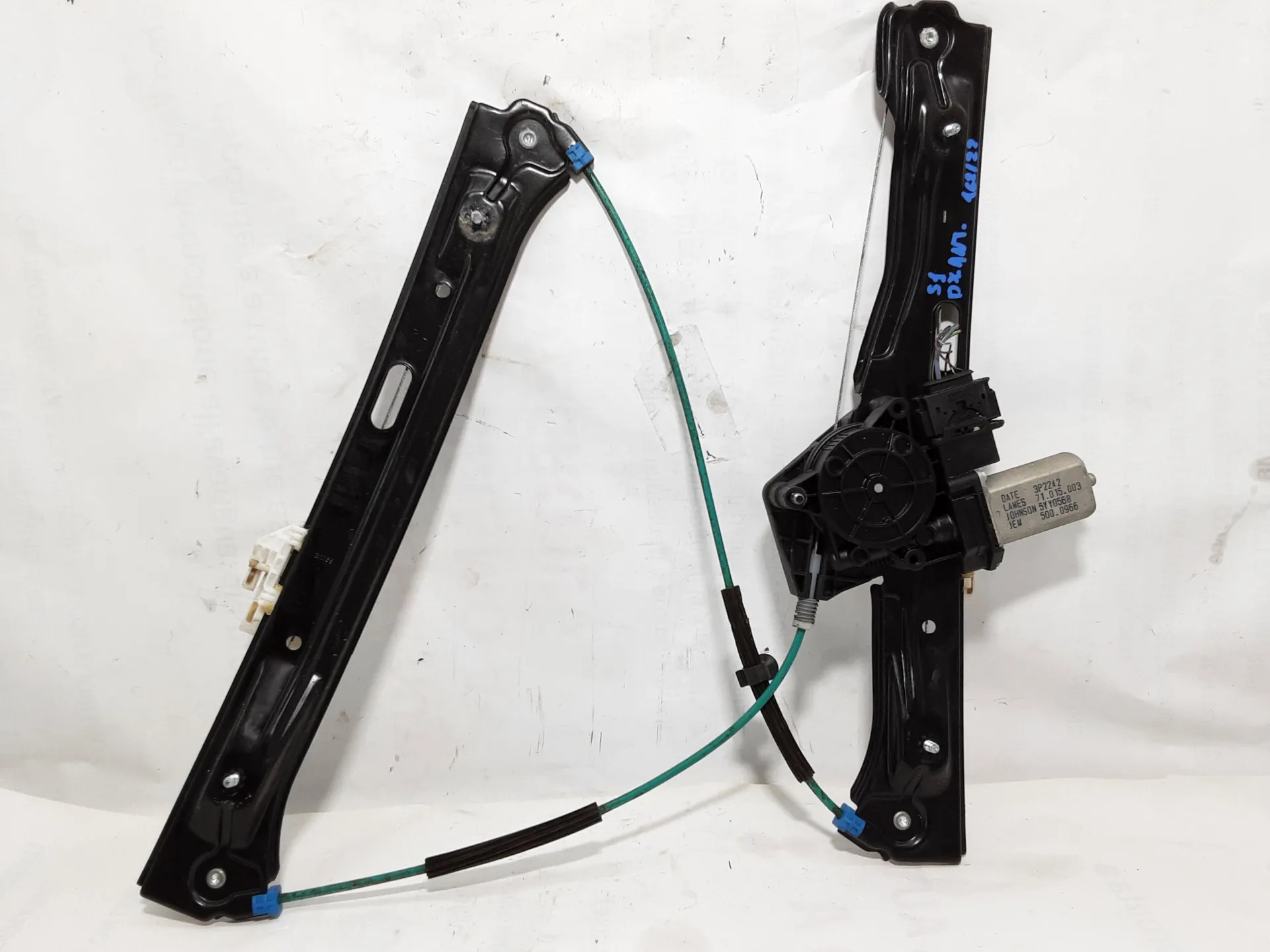 MOTORINO ALZAVETRO ANTERIORE DESTRA con codice 3P2242 da BMW Serie 1 F20 (11>19) 2000 Diesel 135 kW / 184 CV con codice motore N47D20C/N47 D20 C (2013)