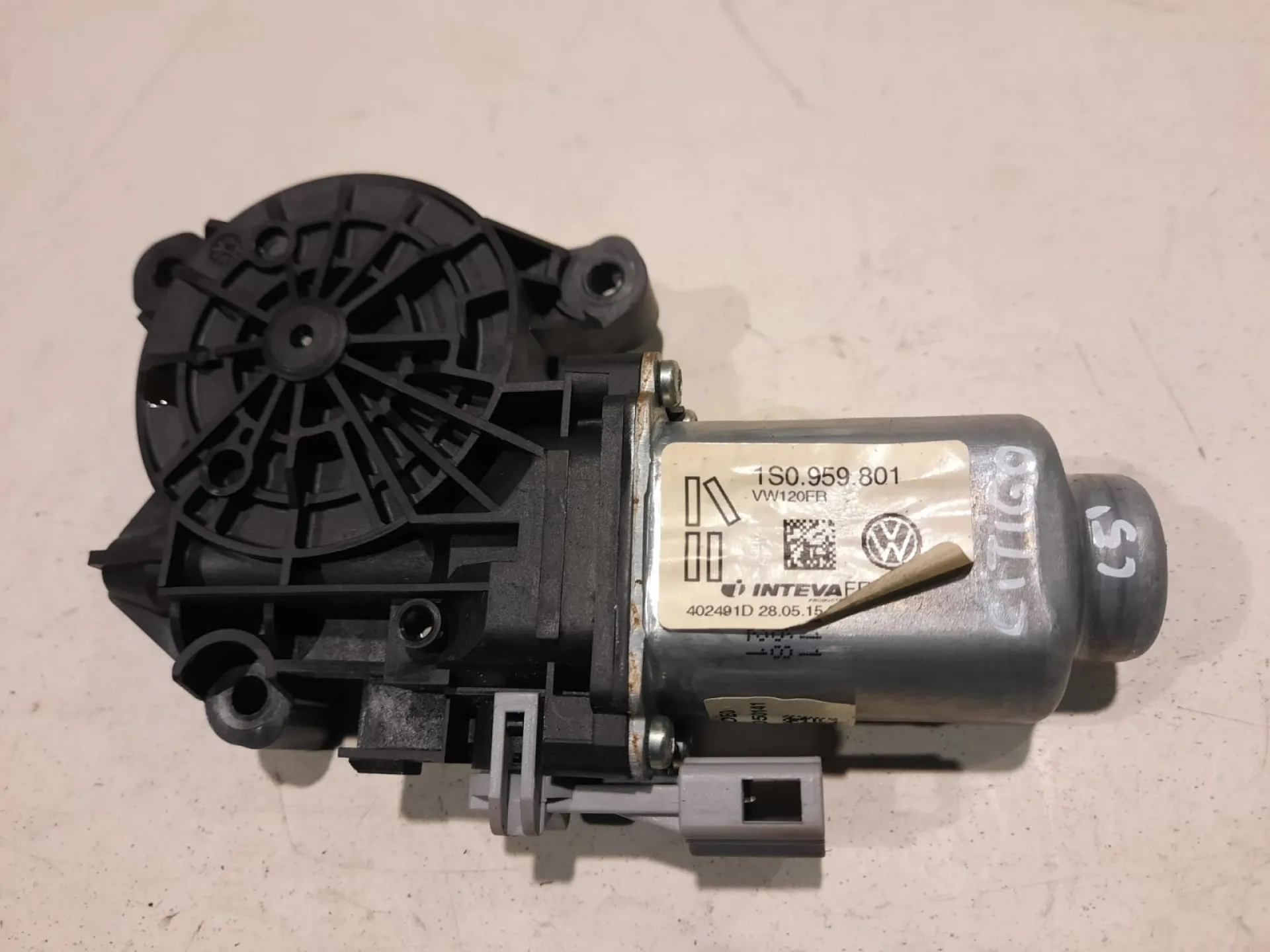 Motorino Alzavetro Anteriore Destra Skoda Citigo del 2015 1.0 Benzina CODICE RICAMBIO : 1S0959801