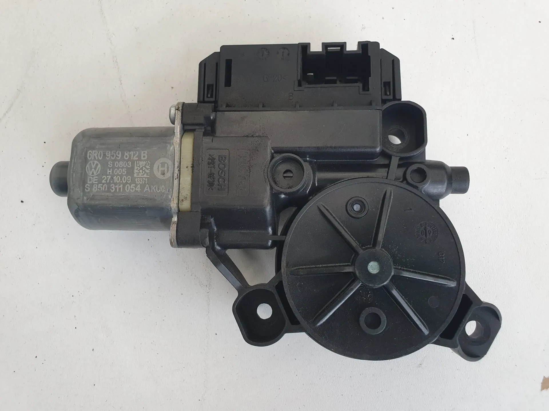 Motorino alzavetro posteriore destro Volkswagen Polo del 2011 1.6 Diesel CODICE RICAMBIO : 6R0959812B