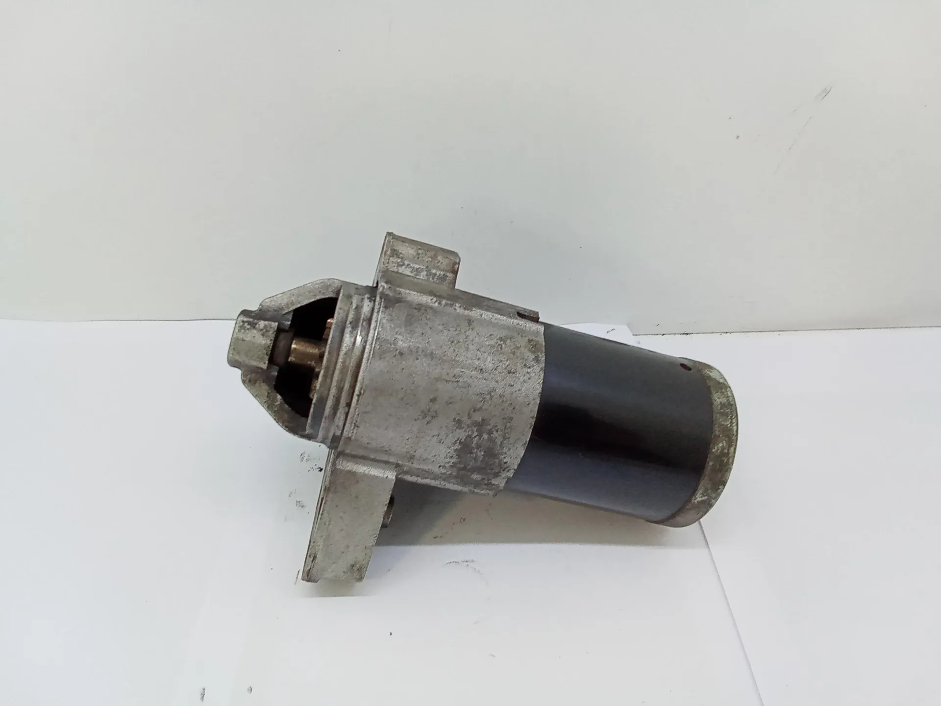 MOTORINO D' AVVIAMENTO con codice 9664016980 da PEUGEOT 308 Serie (07>14) 1600 Diesel (2008)
