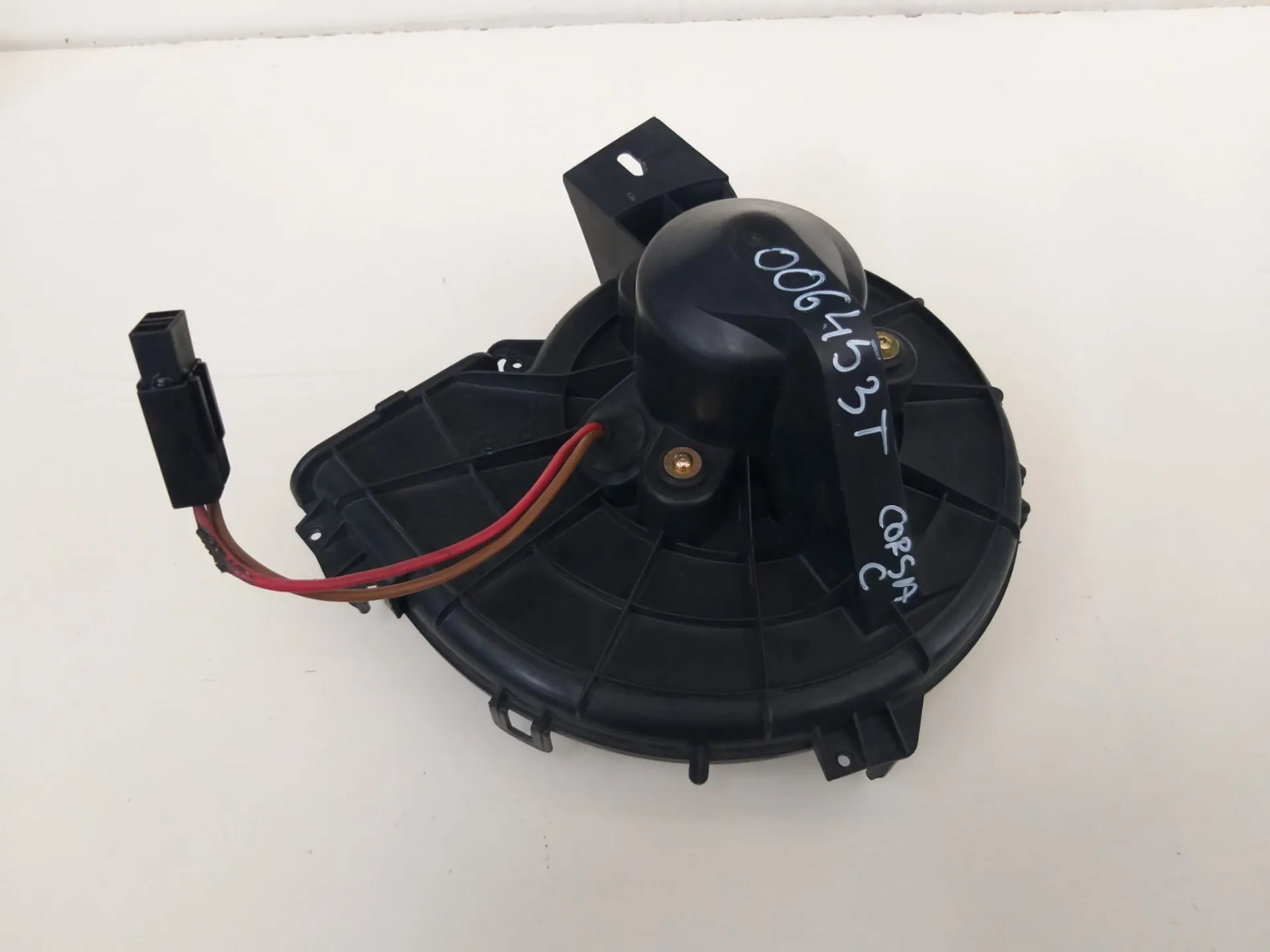 Motorino riscaldamento Opel Corsa C del 2003 1.7 Diesel CODICE RICAMBIO : 006453T