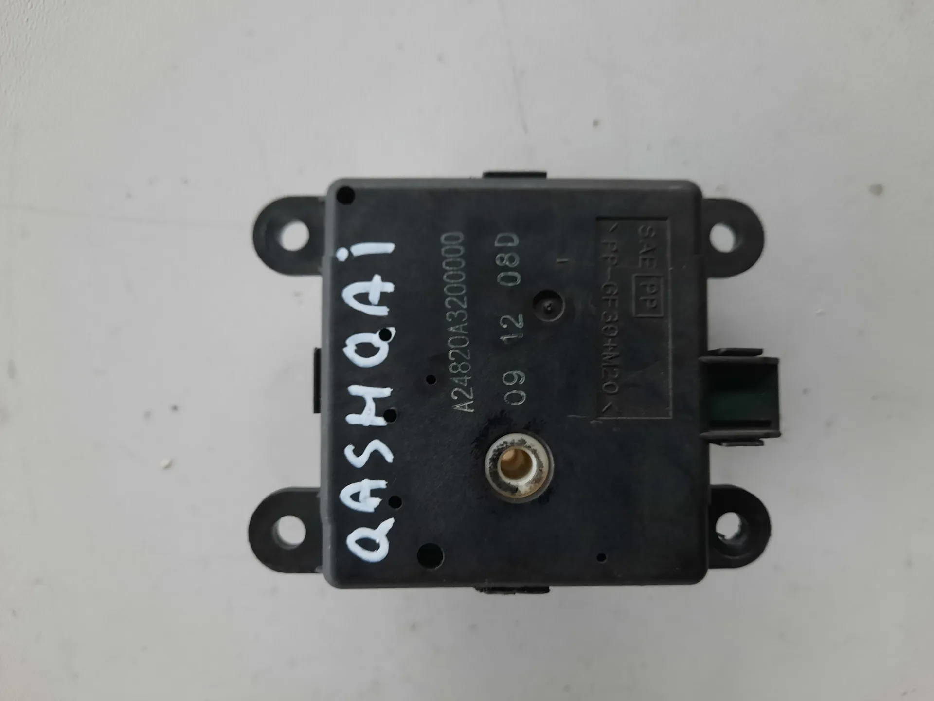 Motorino riscaldamento per Nissan Quashqai del 2010 CODICE RICAMBIO : A24820A3200000