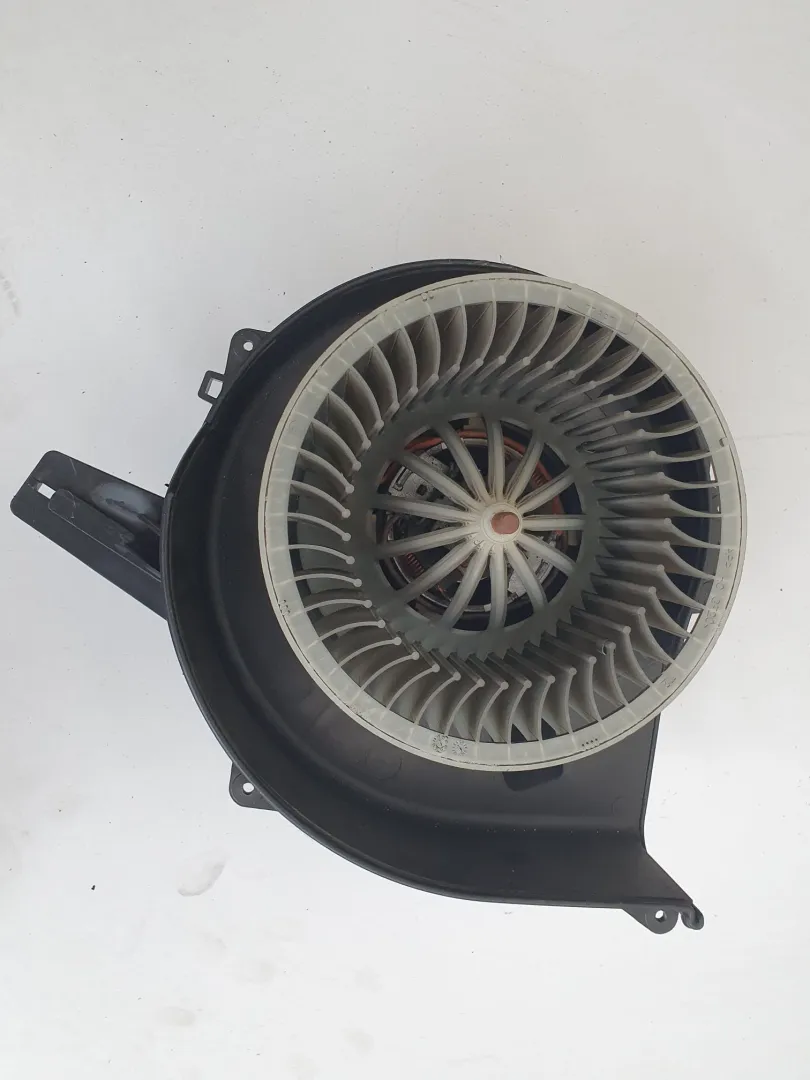 Motorino riscaldamento Volkswagen Polo del 2011 1.6 Diesel CODICE RICAMBIO : 6Q1820015