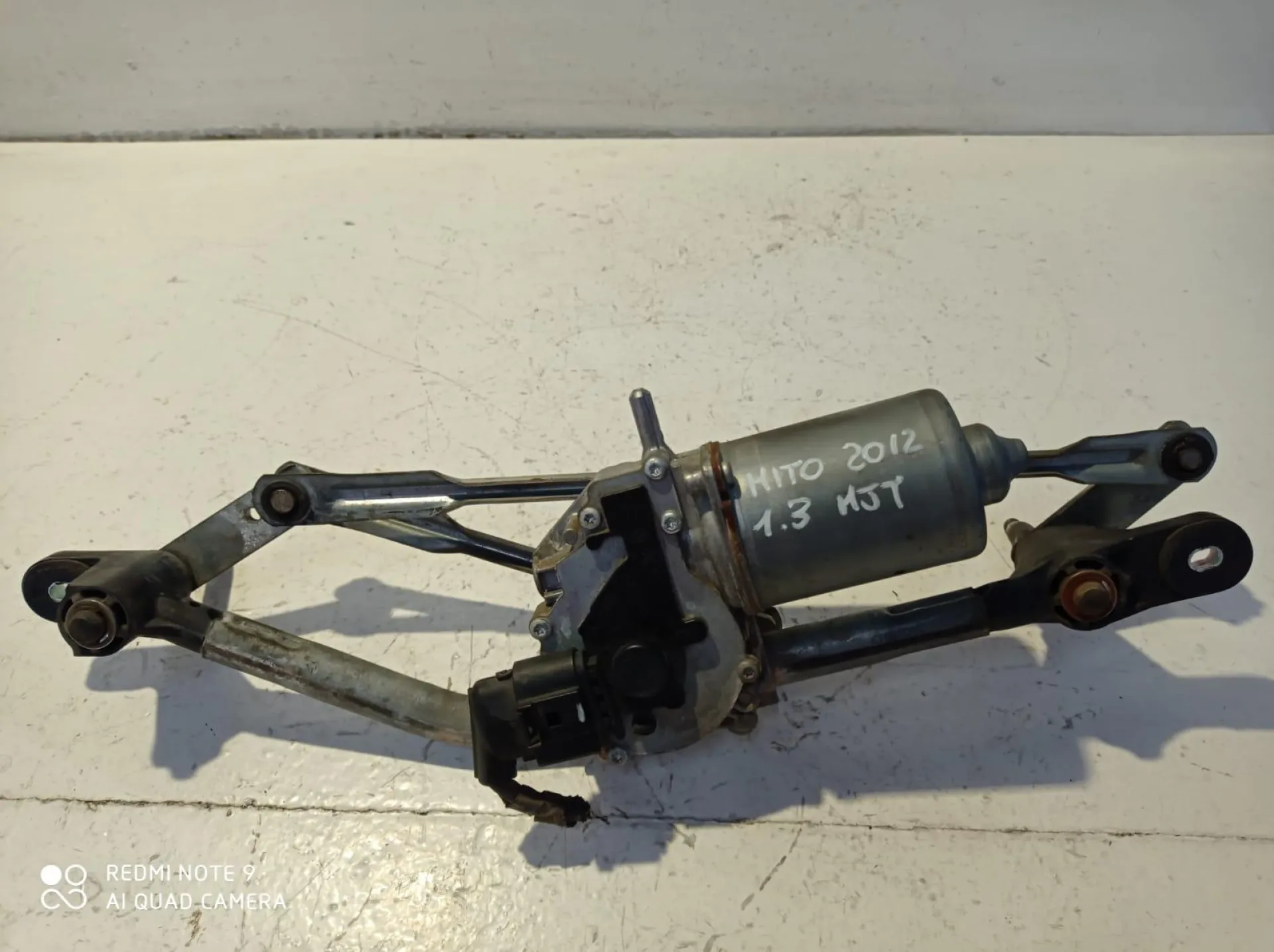 MOTORINO TERGI ANT COMPLETO DI TANDEM con codice W0009106 da ALFA ROMEO Mito Serie (955_) (08>) 1300 Diesel (2010)