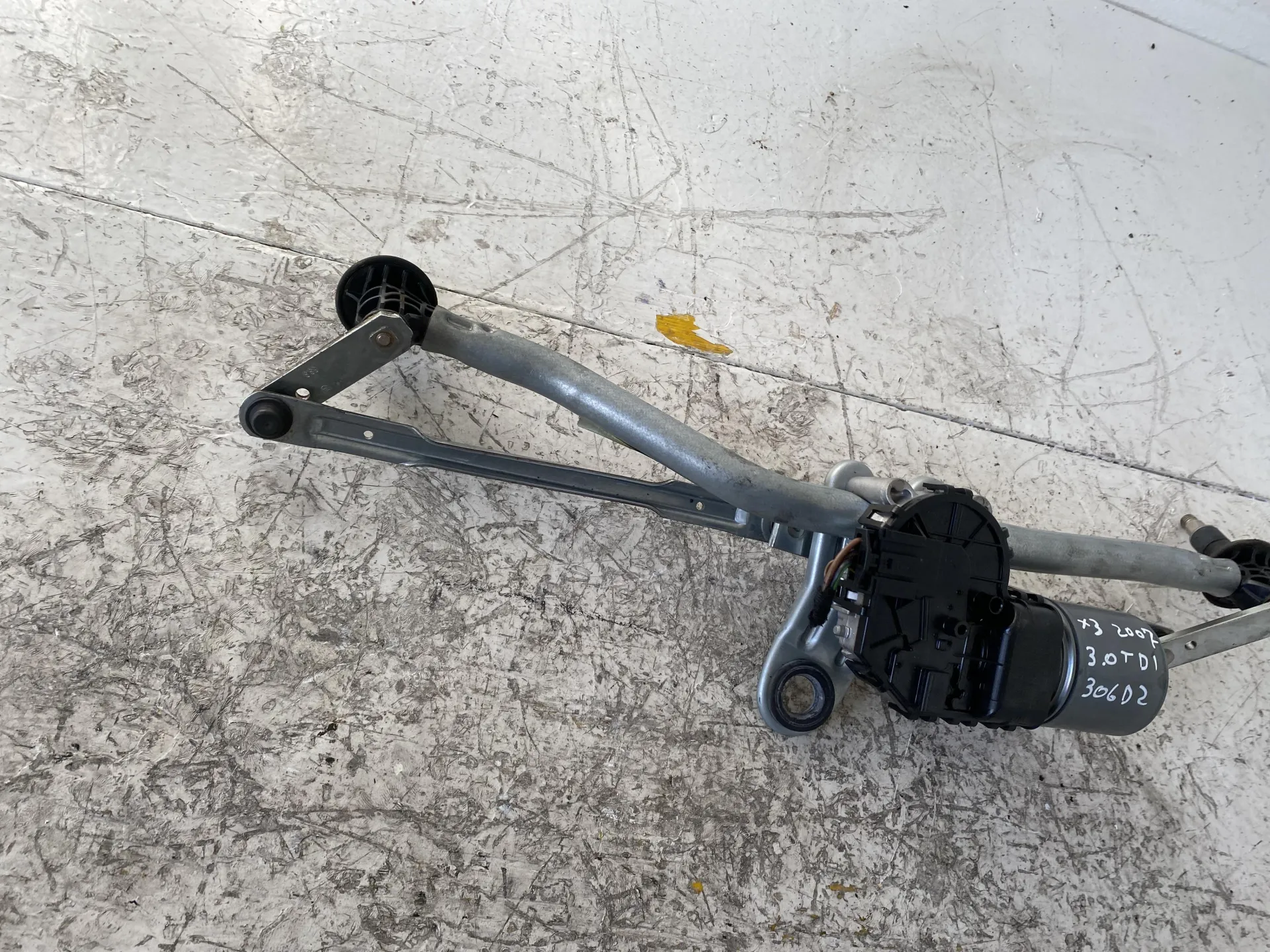 MOTORINO TERGI ANT COMPLETO DI TANDEM con codice 3397020922 da BMW X3 1Â° Serie 3000 Diesel con codice motore 306 D2/306 D2 (2007)