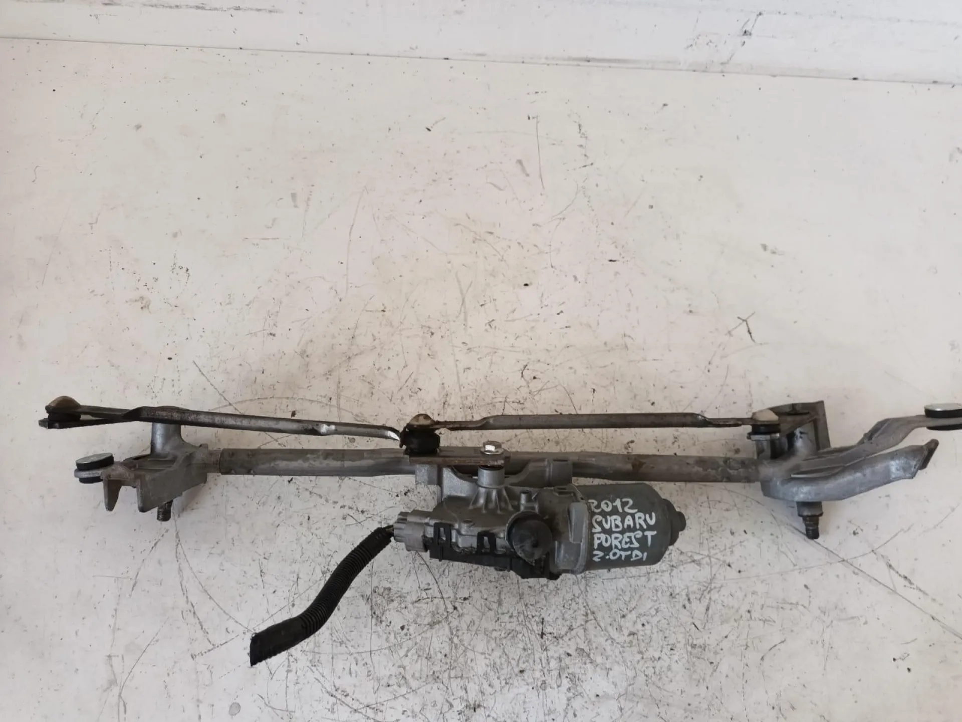 MOTORINO TERGI ANT COMPLETO DI TANDEM con codice 86511SC011 da SUBARU Forester 3Â° Serie 2000 Diesel con codice motore EE20/EE20 (2012)