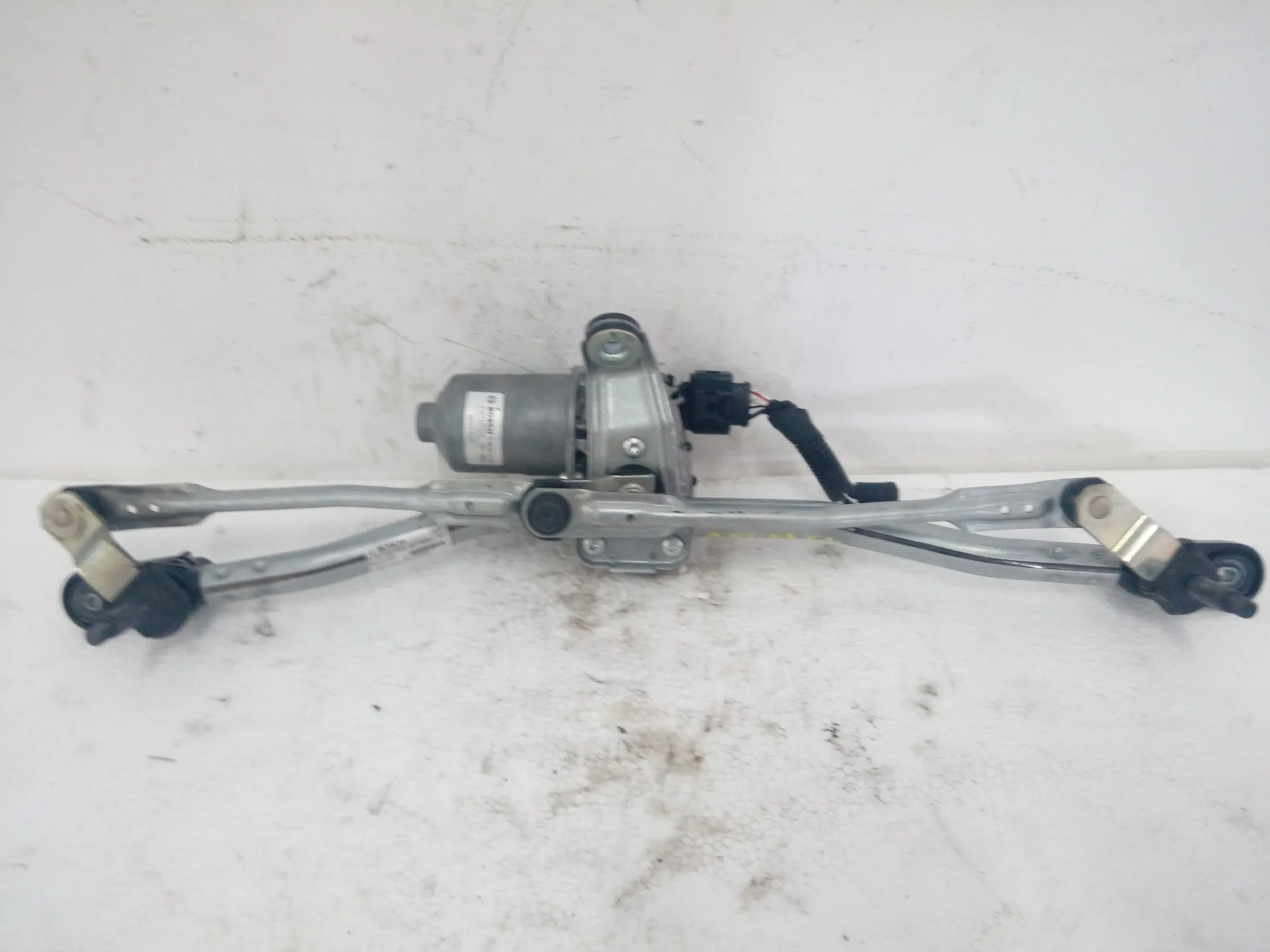 3397021645 / 0360243524 / 201702031 / 51953959 MOTORINO TERGICRISTALLO ANTERIORE JEEP Renegade Serie (14>) 2000 Diesel 125 (2015)