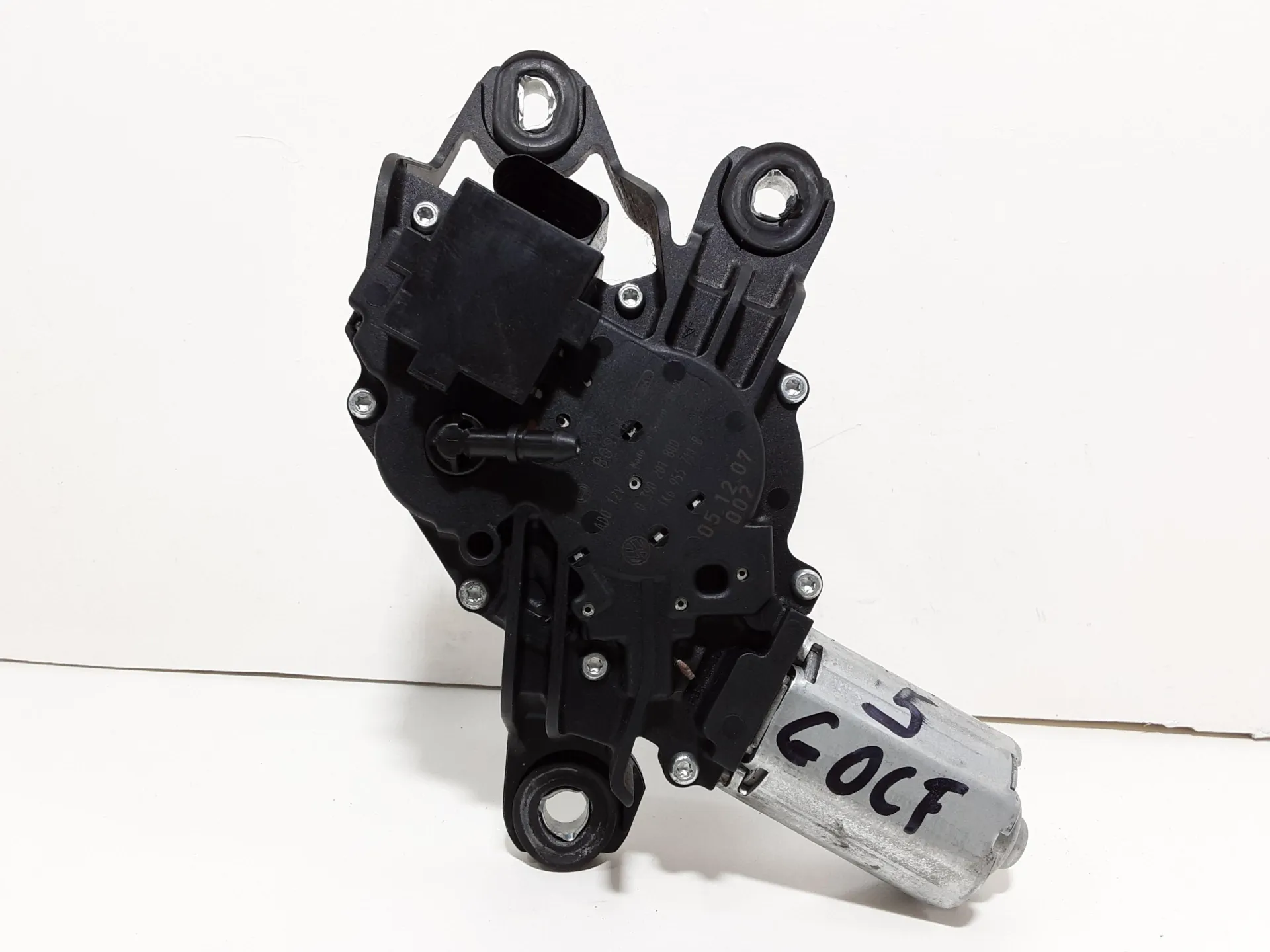 MOTORINO TERGICRISTALLO POSTERIORE con codice 0390201800 da VOLKSWAGEN Golf 5 Berlina (03>08)