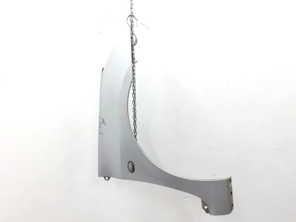 PARAFANGO ANTERIORE DESTRO con codice 7841T2 da PEUGEOT 307 Berlina 2° Serie (05>)