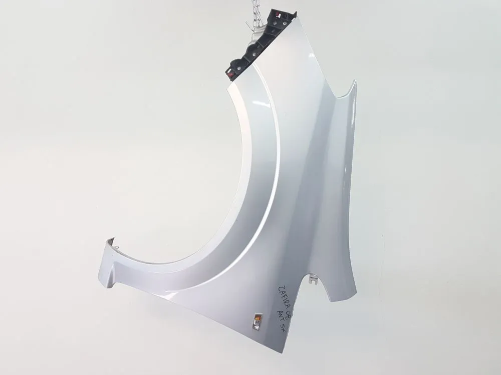PARAFANGO ANTERIORE SINISTRO con codice 93184411 da OPEL Zafira B 1900 Diesel 88 (2007)