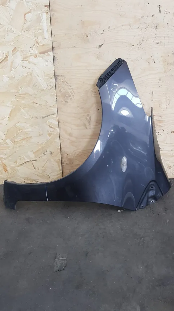Parafango anteriore sinistro Toyota Yaris del 2007