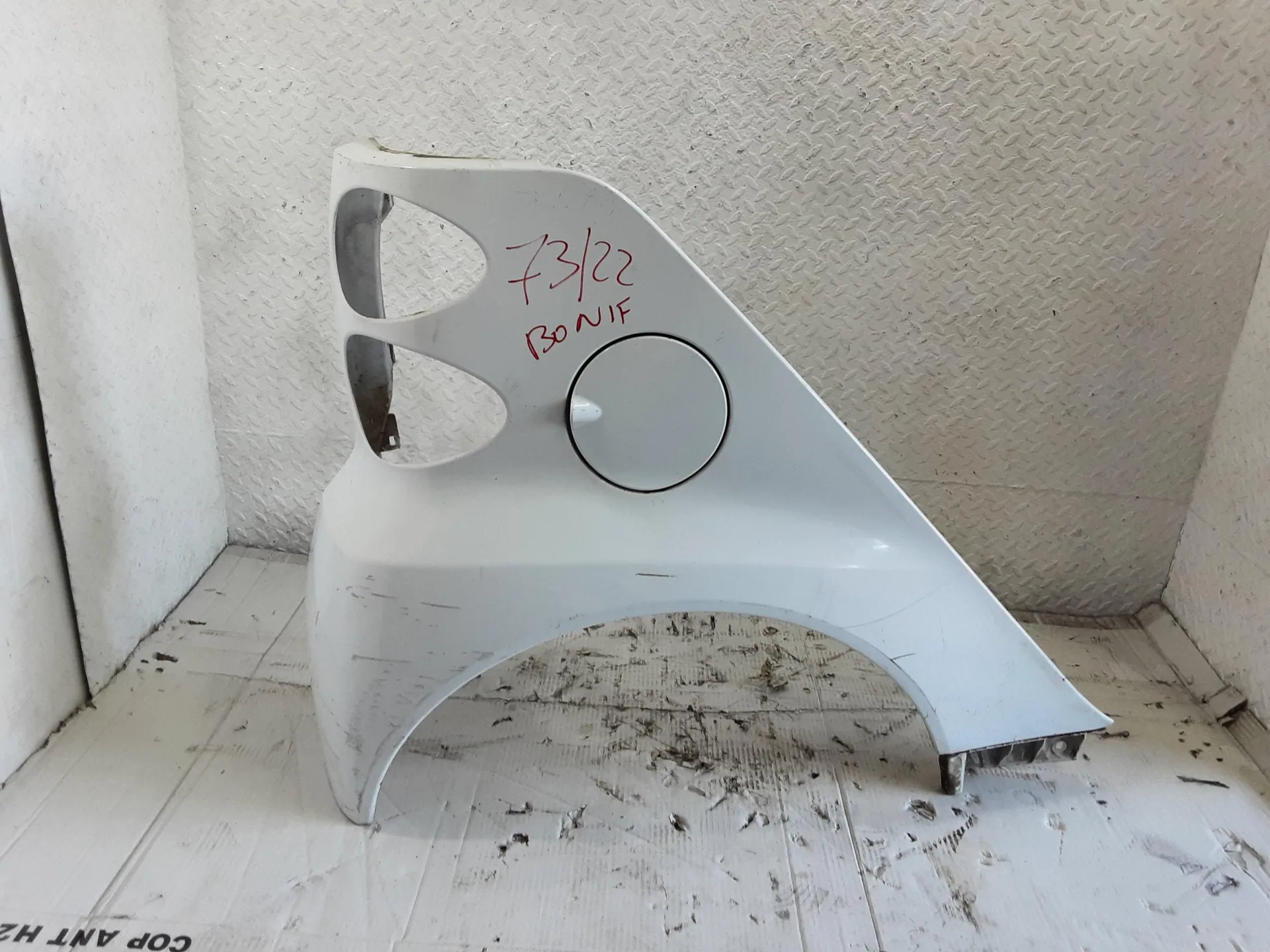 PARAFANGO POSTERIORE DESTRO SMART Fortwo Coupé 3° Serie (w 451) 1000 Benzina 52 kW / 71 CV con codice motore 3B21/M 132.910