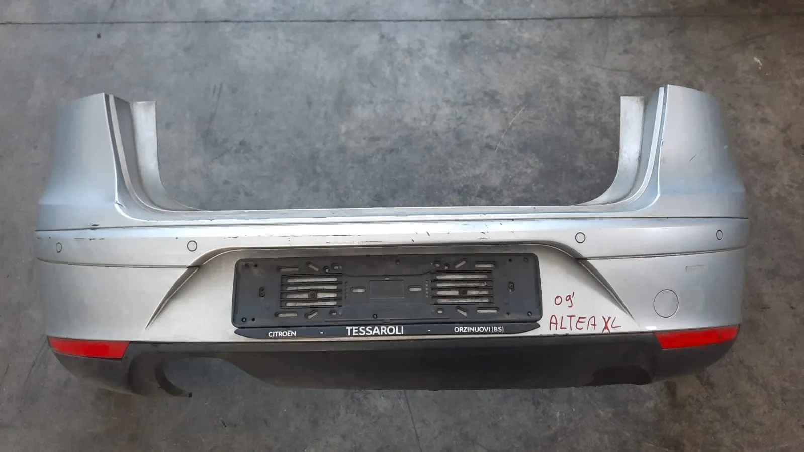 Paraurti posteriore Seat Altea XL 1.6 D del 2010
