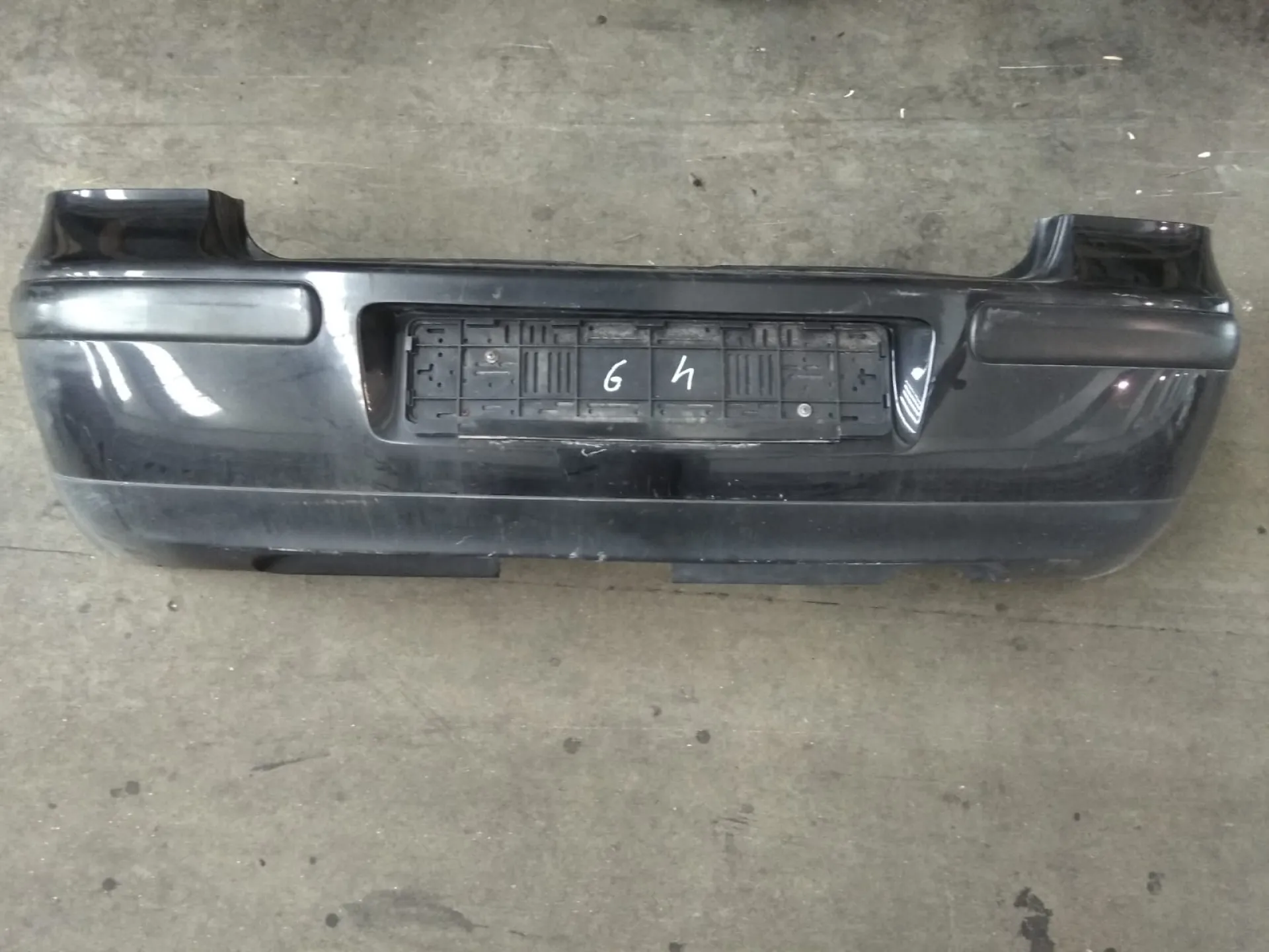 Paraurti posteriore Volkswagen Golf 4