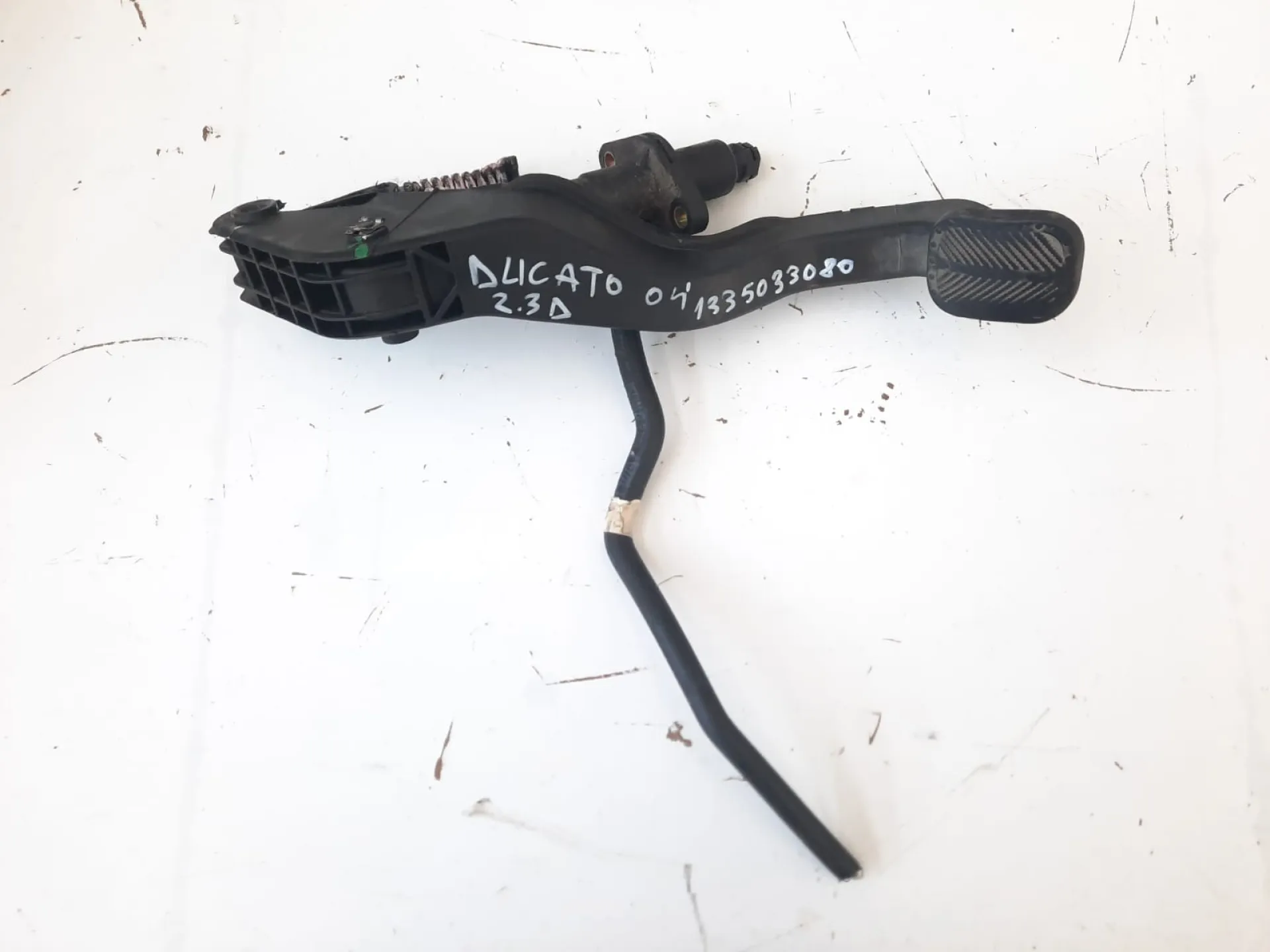 Pedale frizione Fiat Ducato del 2004 2.3 Diesel CODICE RICAMBIO : 1335033080
