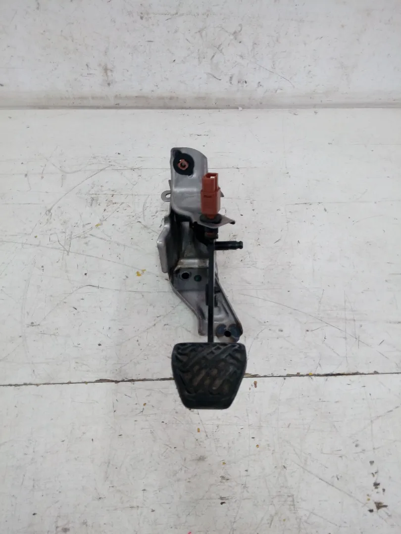 1306162 097 / 0116A PEDALE FRIZIONE NISSAN Note 2Â° Serie 1500 Diesel (2016)