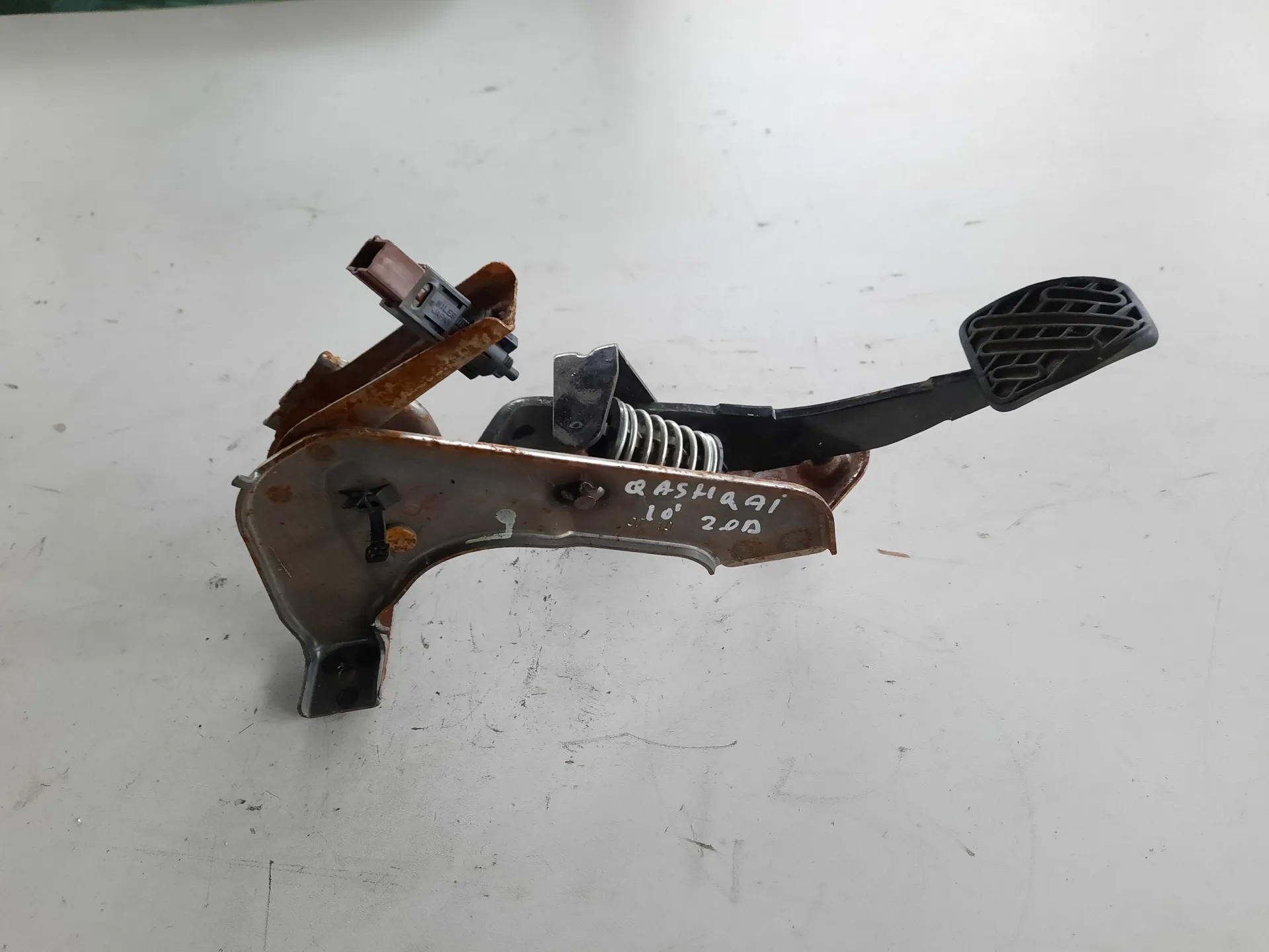 Pedale frizione per Nissan Qashqai del 2010