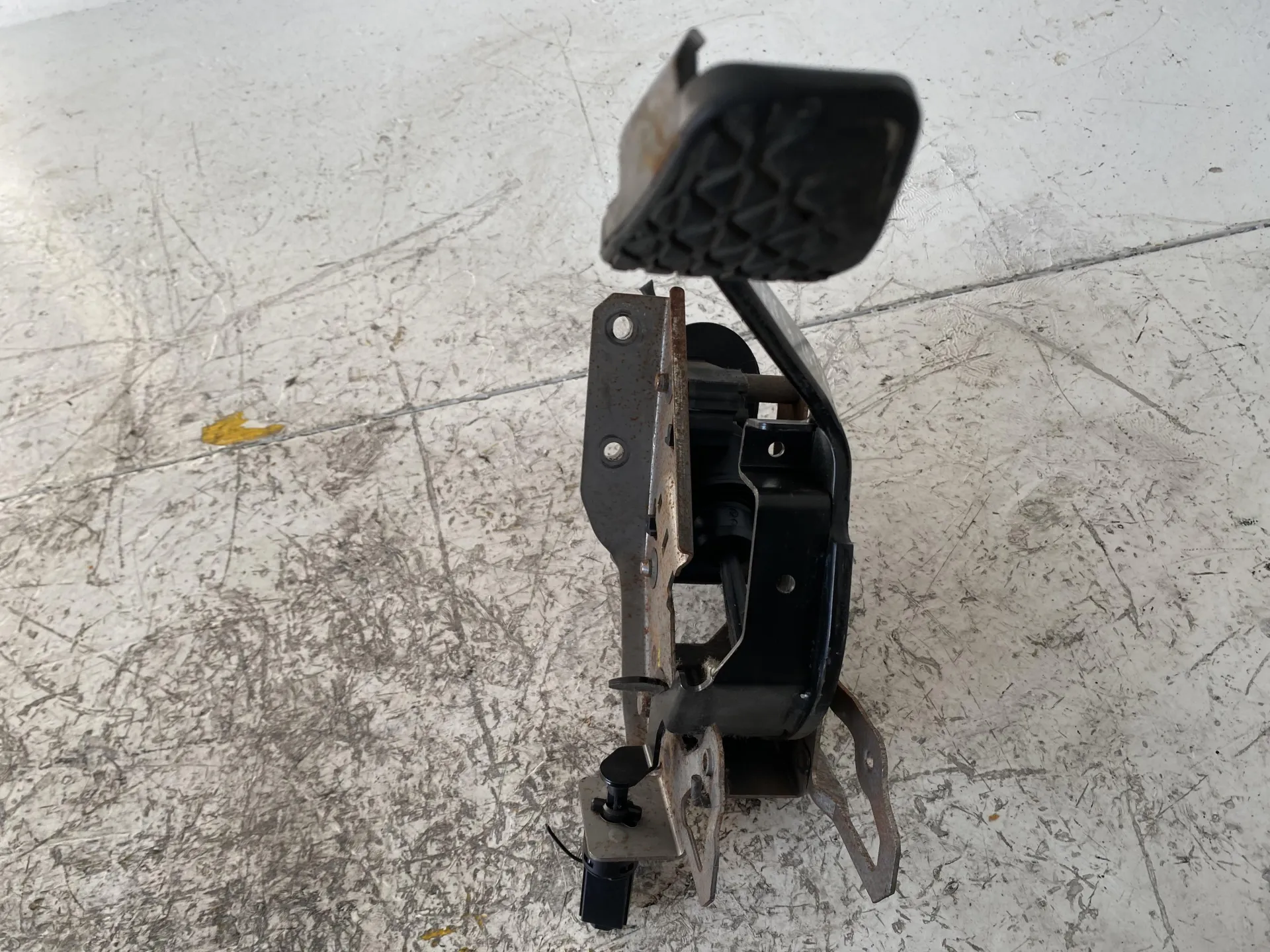 PEDALE FRIZIONE TOYOTA Rav4 5Â° Serie 2200 Diesel (2012)