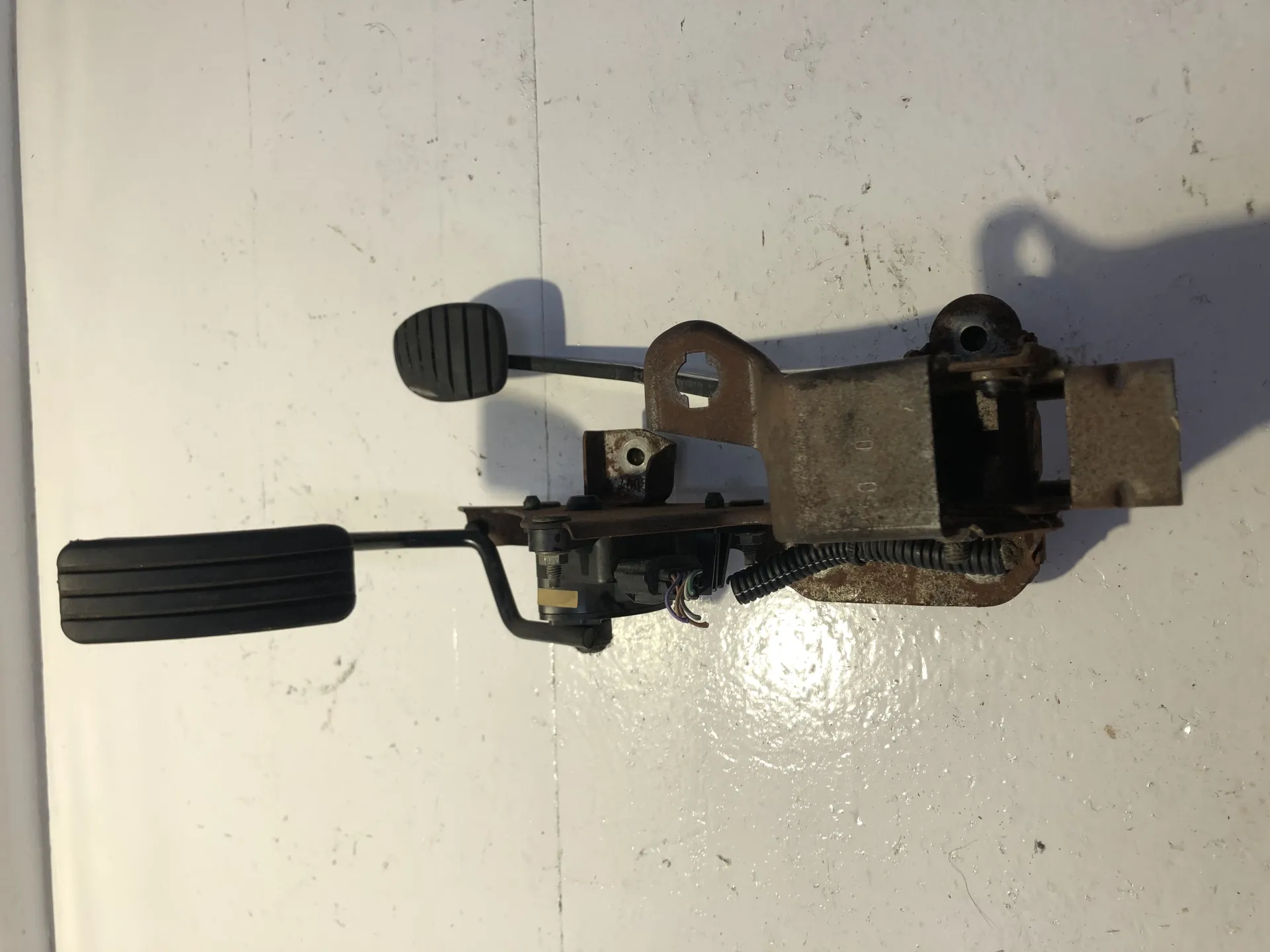PEDALIERA FRENO E ACCELERATORE CAMBIO MANUALE RENAULT Clio Serie (08>15) 1500 Diesel (2010)