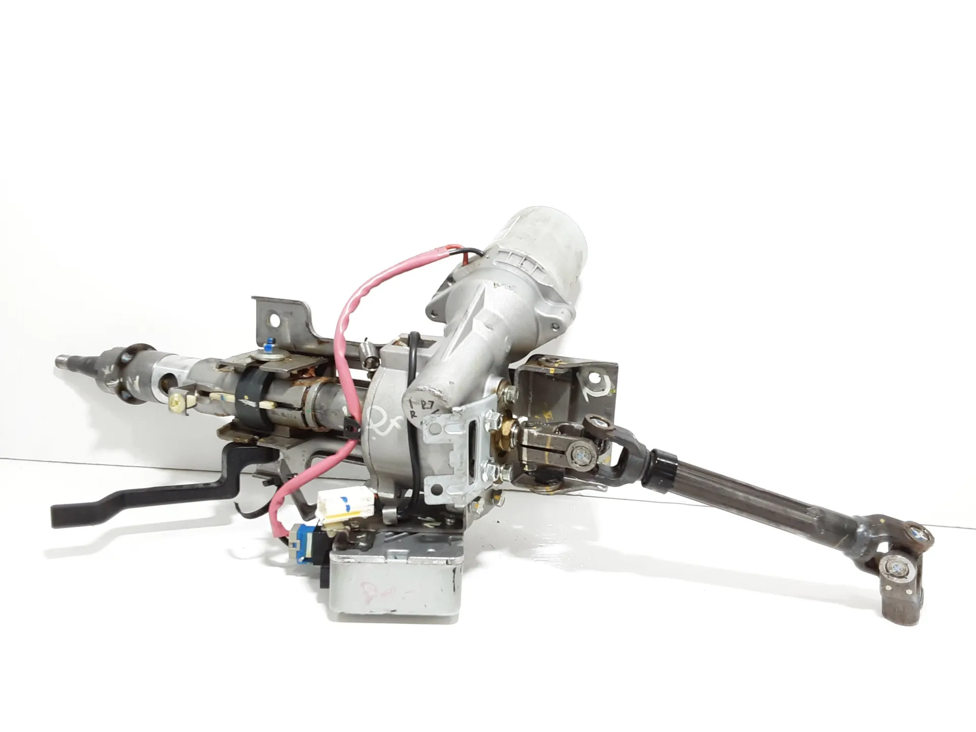 PIANTONE STERZO con codice 563001J810 da HYUNDAI i20 1° Serie 1200 Benzina 63 kW / 86 CV con codice motore G4LA/G4LA (2013)