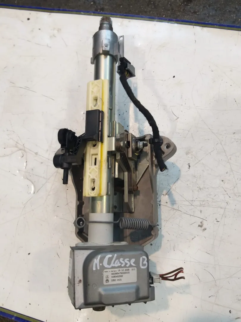 Piantone sterzo Mercedes Classe B del 2006 2.0 Diesel