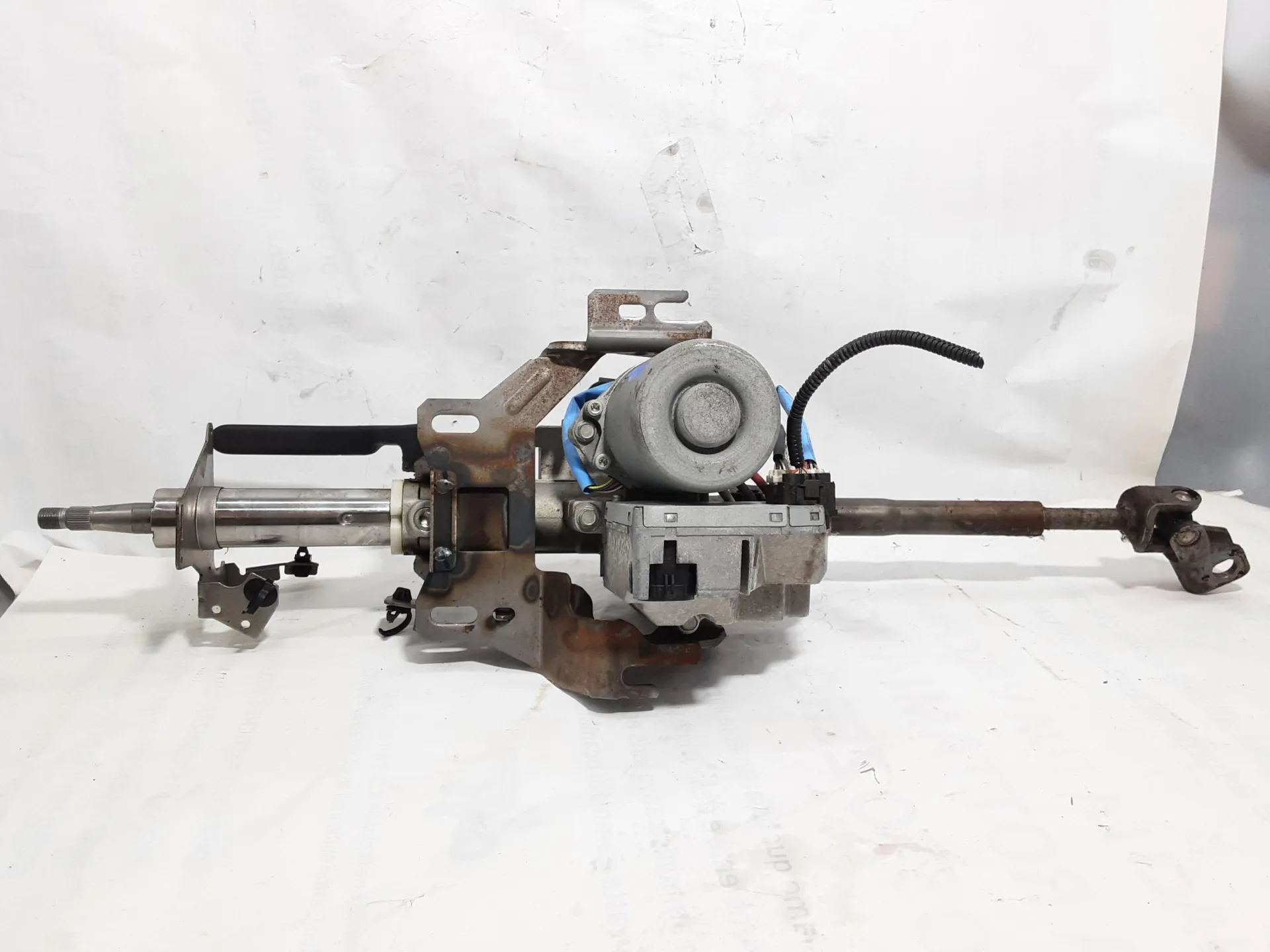 PIANTONE STERZO con codice 75M0440 da NISSAN Qashqai 1° Serie 2000 Benzina 104 kW / 141 CV con codice motore MR20/MR20DE (2007)