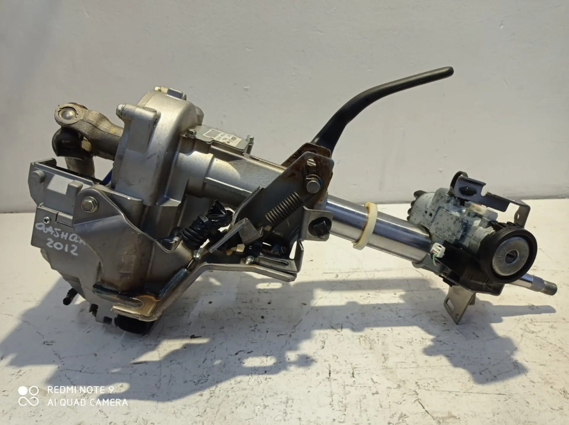 PIANTONE STERZO con codice 48810BR60A da NISSAN Qashqai 2Â° Serie 1500 Diesel (2012)