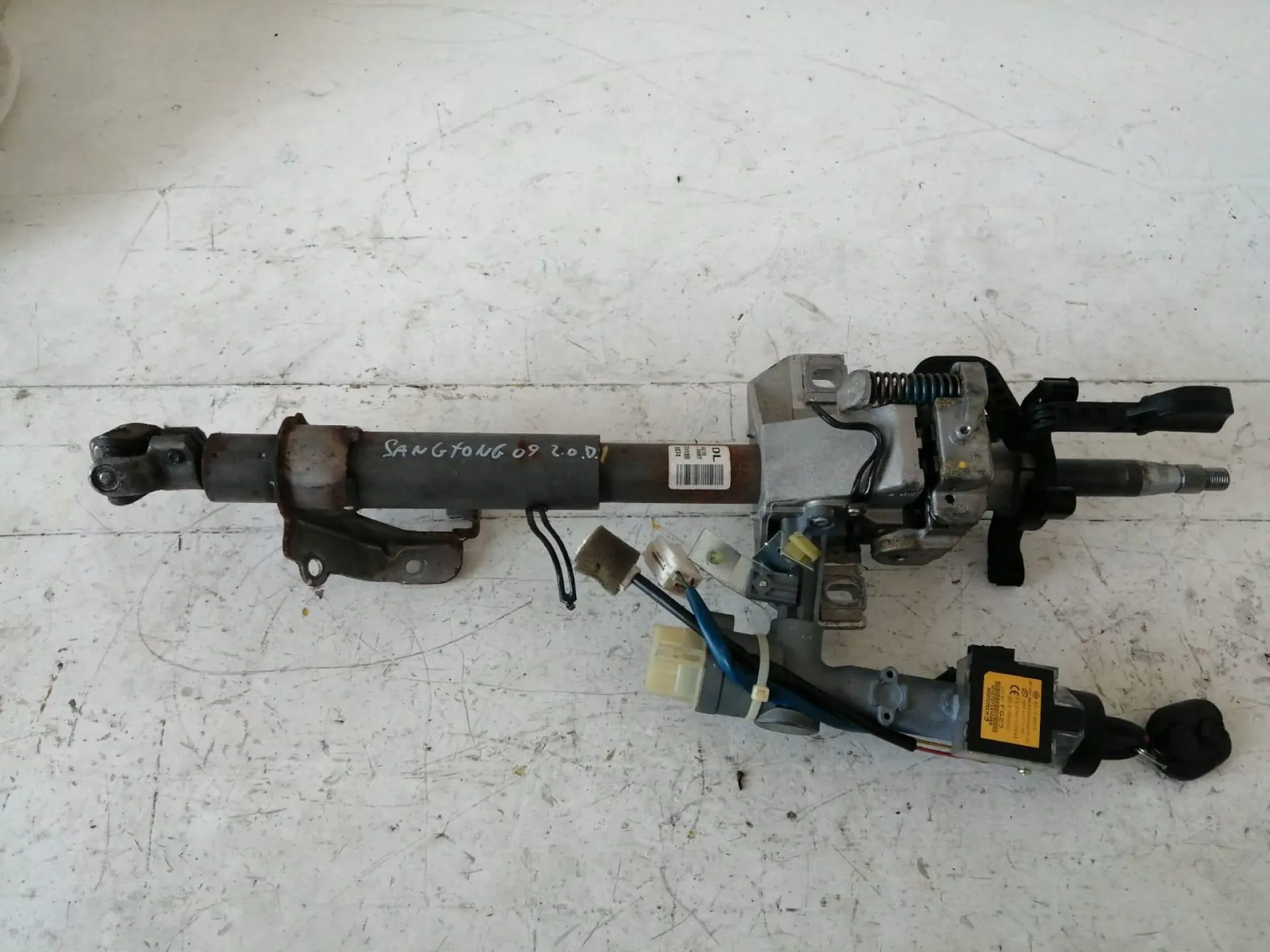 PIANTONE STERZO con codice 4621009007 da SSANGYONG Actyon 1Â° Serie 2000 Diesel (2009)
