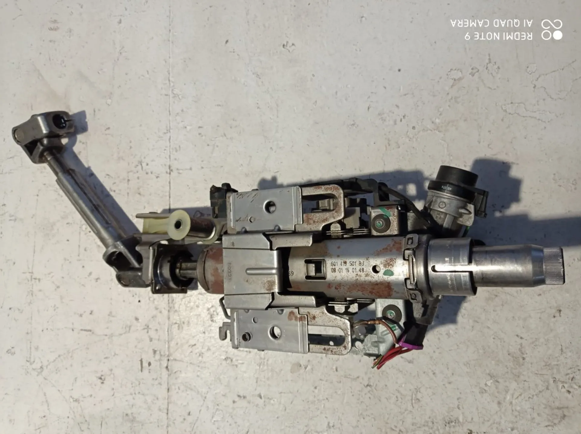 PIANTONE STERZO con codice 6Q1419501BJ da VOLKSWAGEN Polo 4Â° Serie 1200 Benzina (2008)