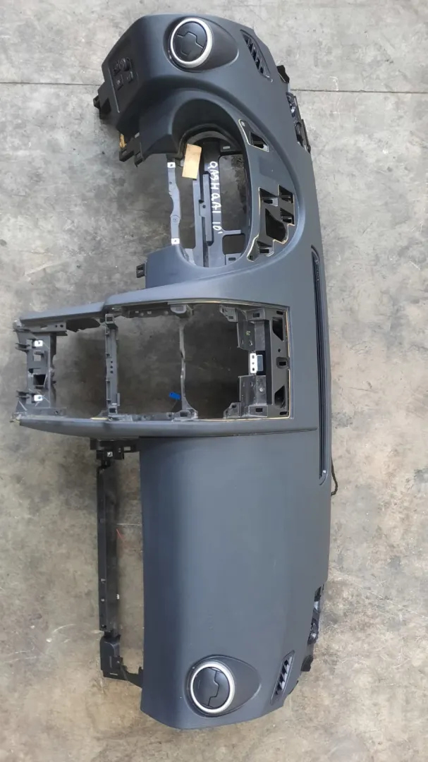 Plancia / Cruscotto Nissan Qashqai del 2010 2.0 Diesel