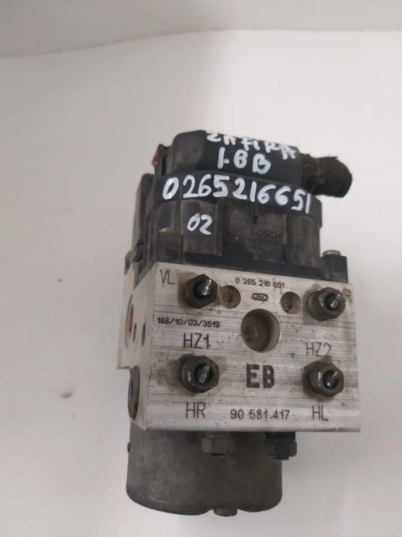 Pompa ABS Opel Zafira A del 2002 1.6 Benzina CODICE RICAMBIO : 0265216651