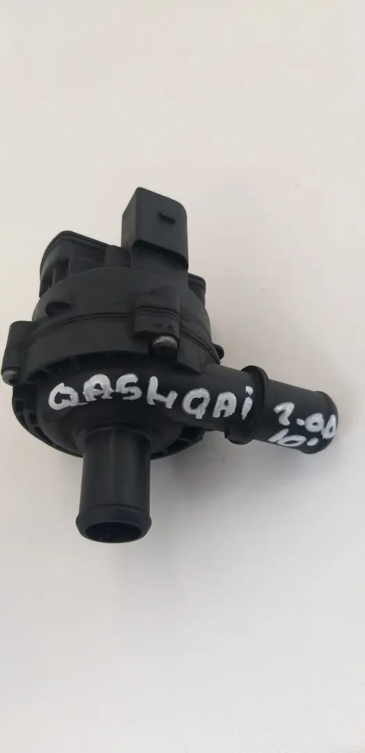 Pompa Acqua ausiliaria Nissan Qashqai del 2010 2.0 Diesel