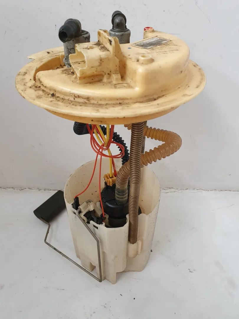 Pompa carburante Fiat Panda del 2014 1.3 Diesel CODICE RICAMBIO : 51886368