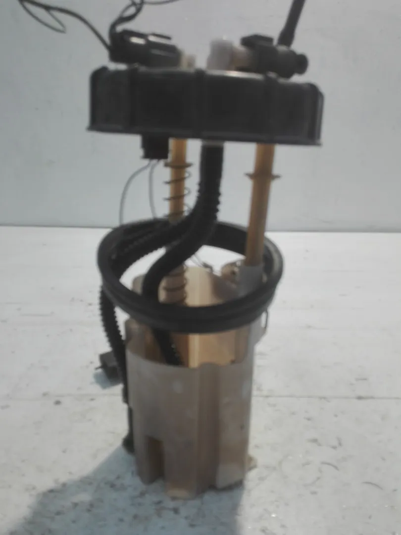 POMPA CARBURANTE con codice 0975132990003 / 17040JD51A da NISSAN Qashqai 1Â° Serie 1500 Diesel (2009)