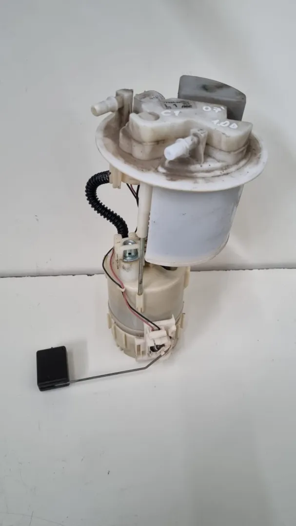 Pompa carburante Peugeot 107 del 2007 1.0 Benzina