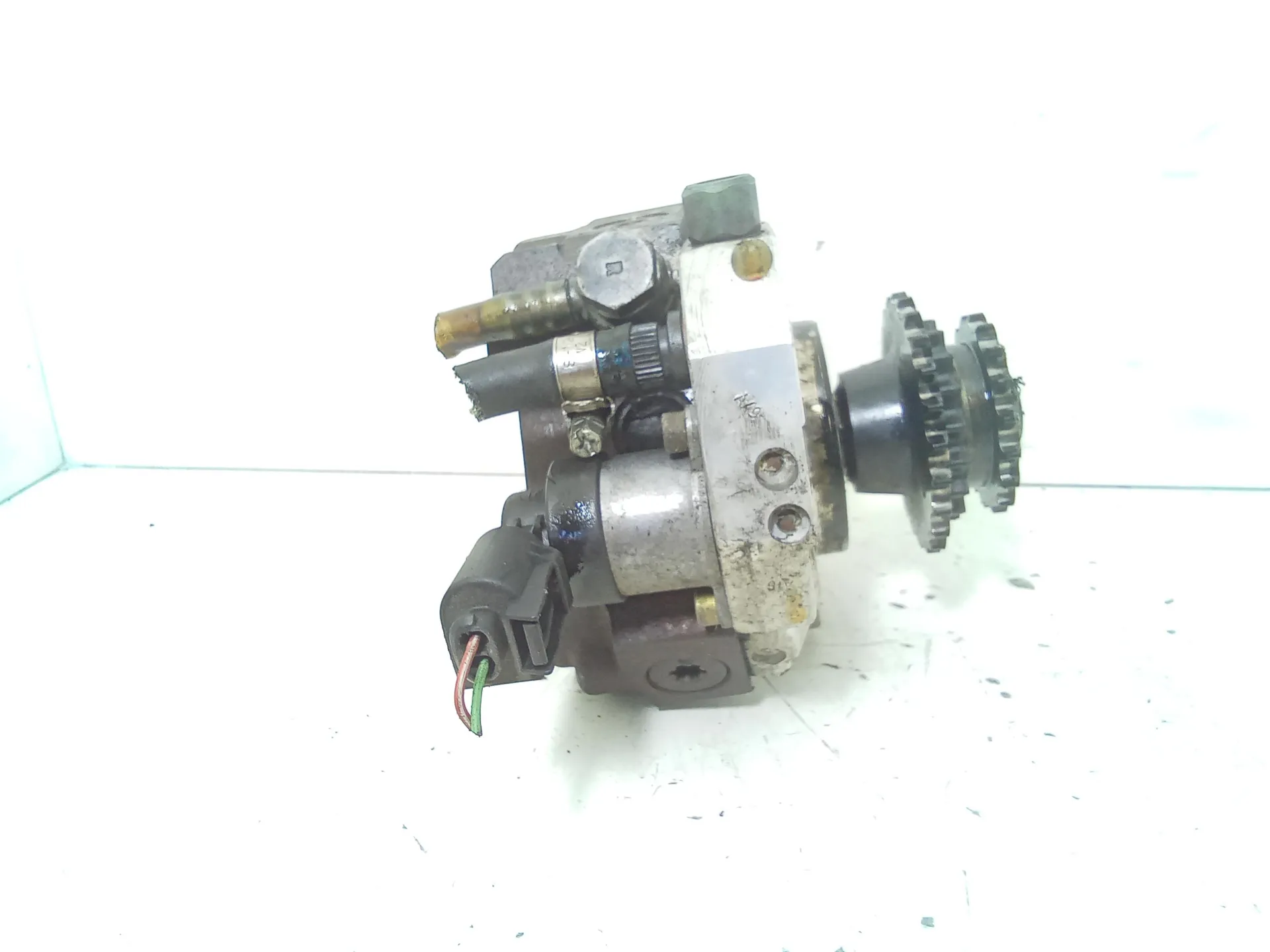 POMPA INIEZIONE DIESEL con codice 0445010045 da BMW Serie 1 Serie (E87) (04>07) 2000 Diesel 120 (2006)